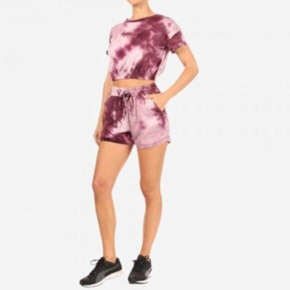 New Tie-Dye Loungewear Set Shorts and Shirt T - Picture 4 of 6